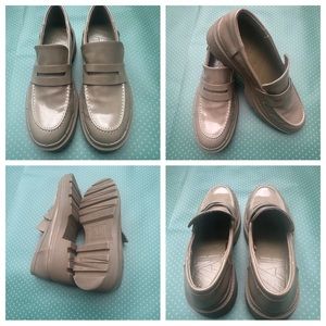 Zara Women's Lug Low Heel Penny
Loafer Patent Leather Tan Green Size Eu
38 US7.5